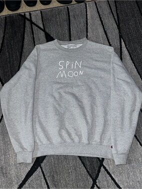 Lange Gray Crewneck Sweatshirt with White "Spin Moon" Graphic